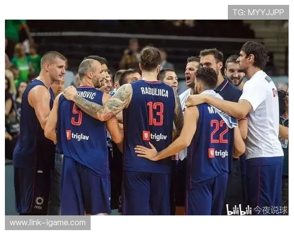 杭州篮球队在世锦赛积分榜上以92分稳居第一位置展现强劲实力