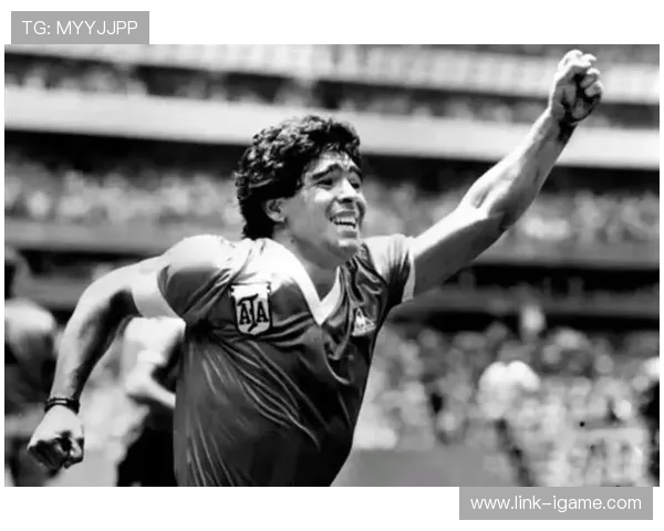 传奇球王马拉多纳：从天才少年到足球之神的辉煌与挣扎