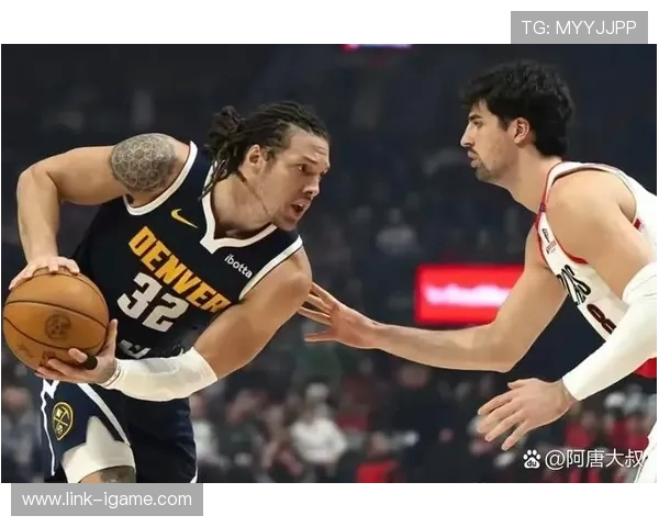 勇士与掘金激战正酣 谁将掌控西部季后赛的关键战局